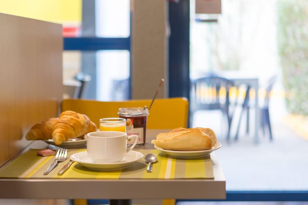 B&B Hotel Toulon La Seyne Sur Mer 외부 사진